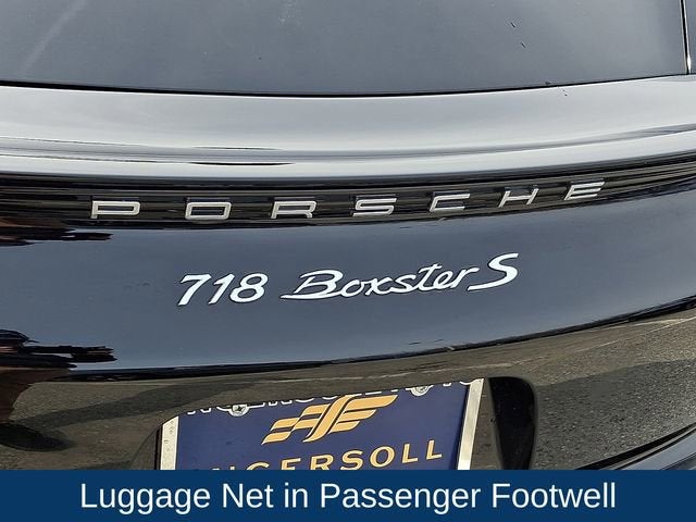 2022 Porsche 718 Boxster S