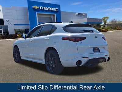 2023 Alfa Romeo Stelvio Veloce AWD