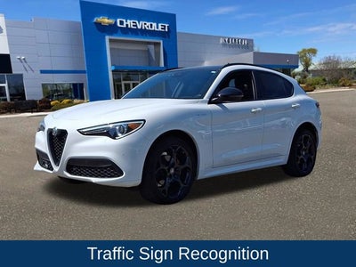 2023 Alfa Romeo Stelvio Veloce AWD